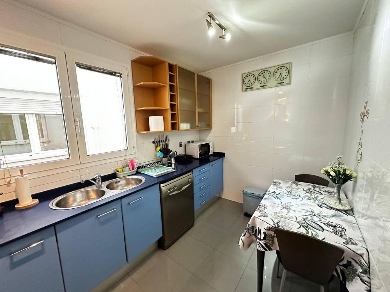 Aribau Habitaciones Barcelona Exterior photo