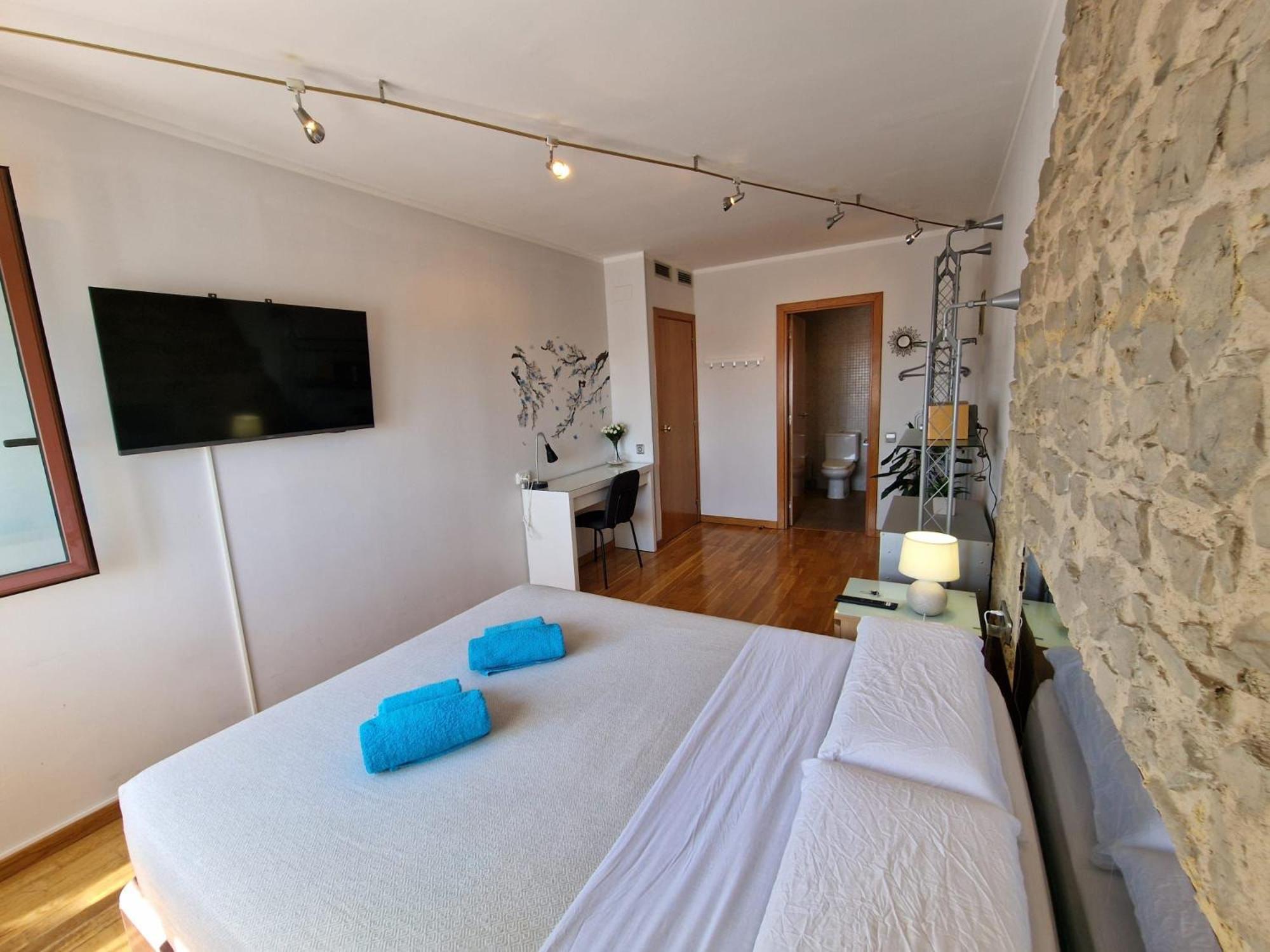 Aribau Habitaciones Barcelona Exterior photo