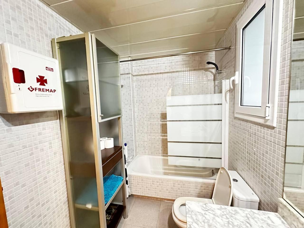 Aribau Habitaciones Barcelona Exterior photo